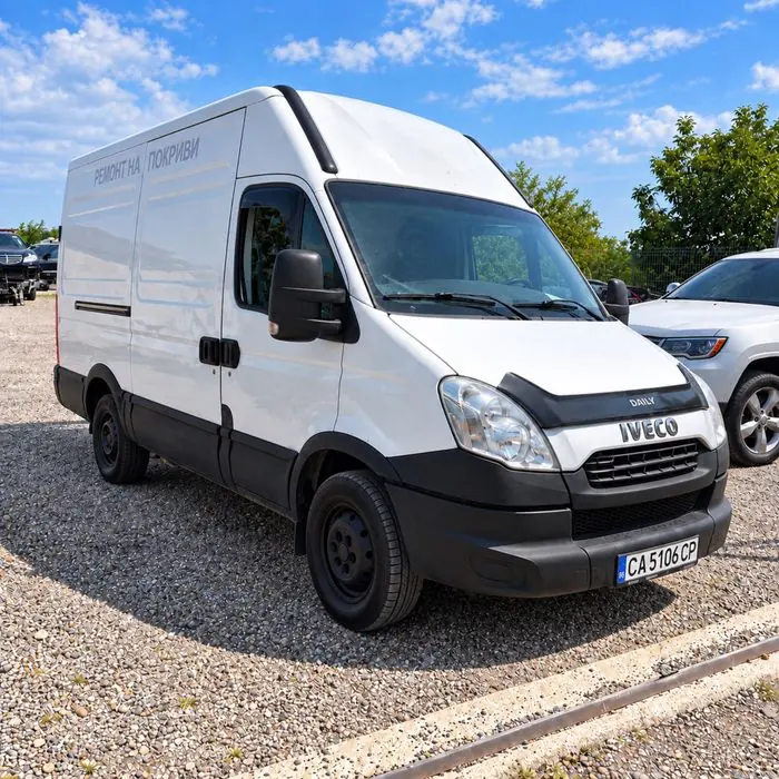 Iveco Daily — Средна база · L2H2 под наем в Пловдив